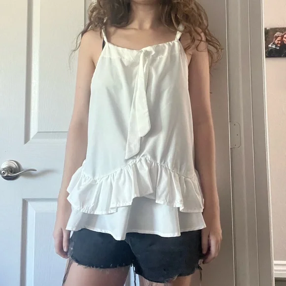 NWOT White Ruffled Tank Top - Picture 9 of 10